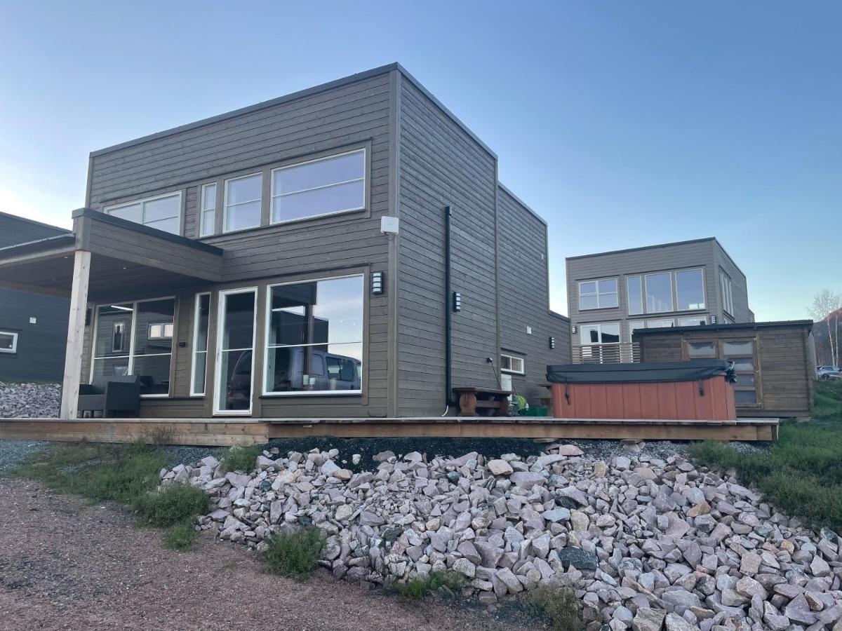 Exclusive Funkis Cabin, Lake View, Rooftop Terrace, Jacuzzi, Sauna, Close To Golf And Alpine Vradal Exteriér fotografie