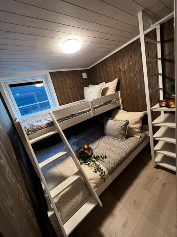 Exclusive Funkis Cabin, Lake View, Rooftop Terrace, Jacuzzi, Sauna, Close To Golf And Alpine Vradal Exteriér fotografie