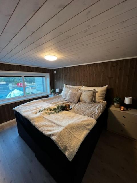 Exclusive Funkis Cabin, Lake View, Rooftop Terrace, Jacuzzi, Sauna, Close To Golf And Alpine Vradal Exteriér fotografie