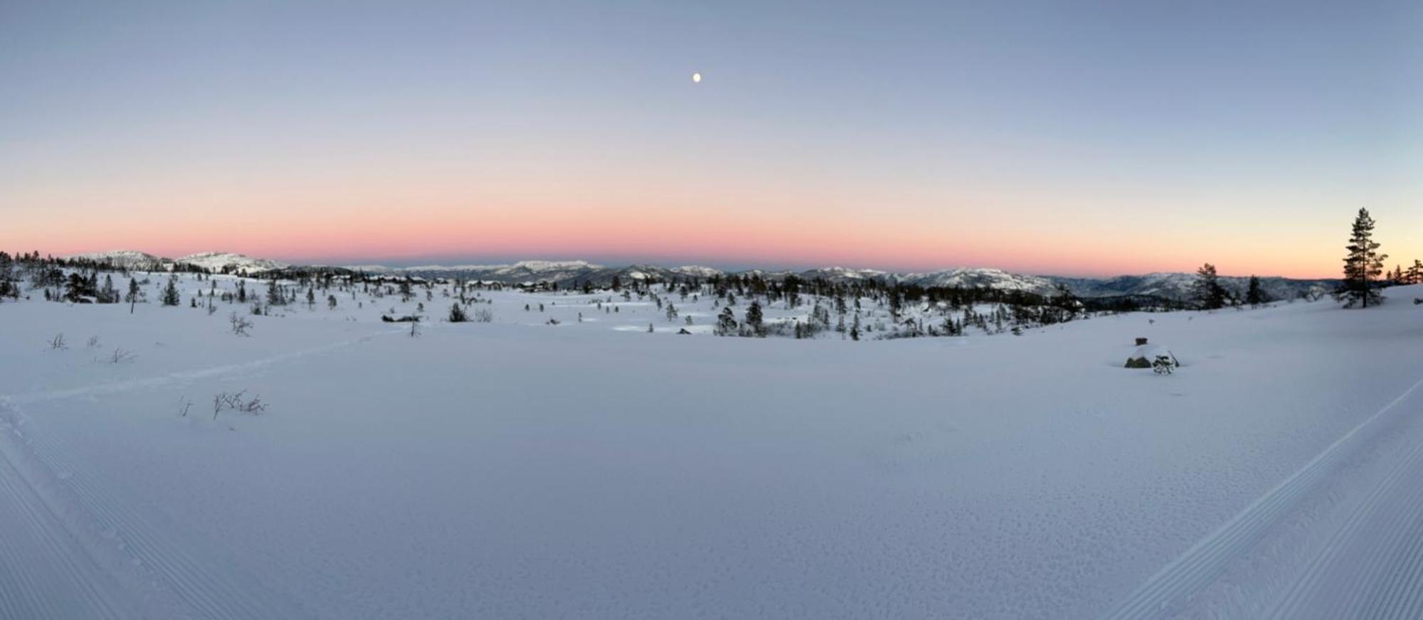 Exclusive Funkis Cabin, Lake View, Rooftop Terrace, Jacuzzi, Sauna, Close To Golf And Alpine Vradal Exteriér fotografie